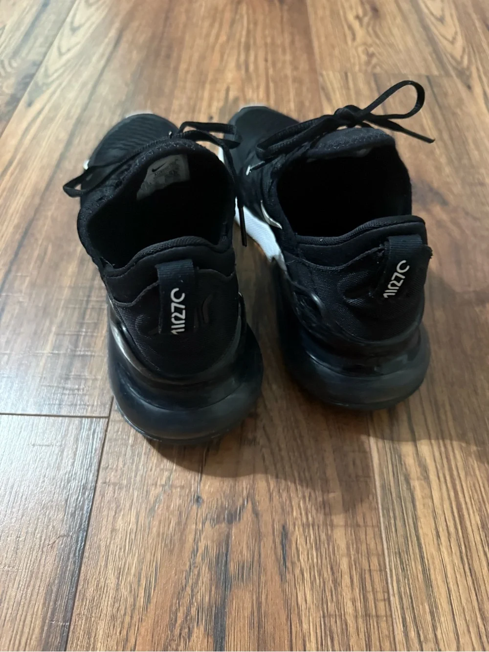 Nike Black and White Air Max 270 Running Sneakers - Picture 3 of 6